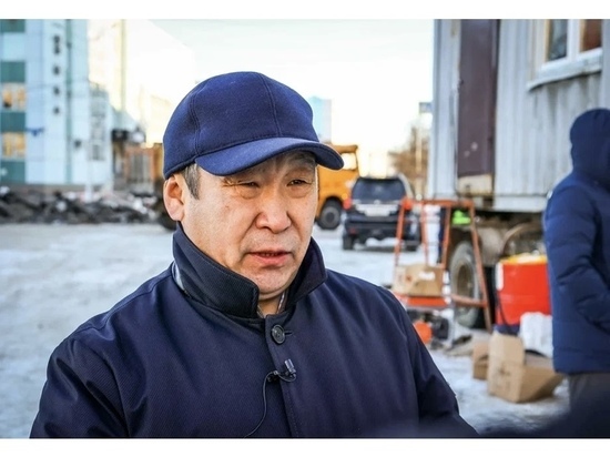 Вице-премьер Якутии поручил городу Якутску завершить ремонт проспекта Ленина