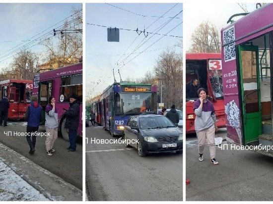 Автобус и троллейбус столкнулись около ДК «Чкалова» в Новосибирске