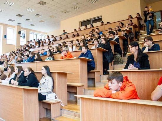 В Крыму школьников обучат азам растениеводства и животноводства.