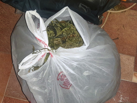 Мужчина хранил килограмм наркотика для личного употребления в Осташкове Тверской области