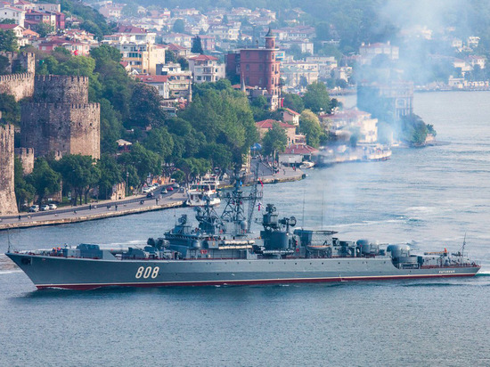 Спрогнозированы действия Черноморского флота при срыве зерновой сделки; laquo;Вправе открыть огонь