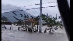 Шторм "Налджи" затопил Филиппины, около 100 жертв: видео