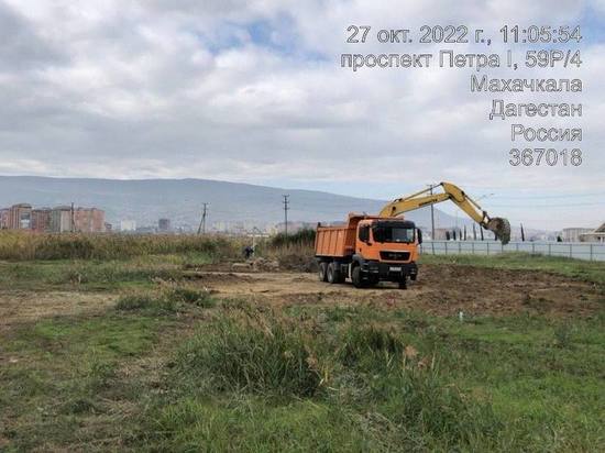 Мэрия Махачкалы приостановила строительные работы у озера Ак-Гель