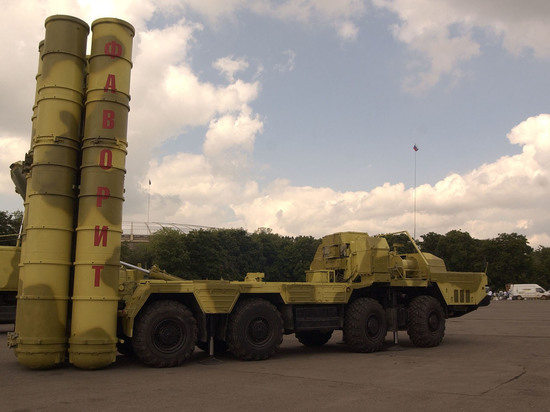 Объяснилось использование Россией зенитных ракет С-300 по наземным целям на Украине