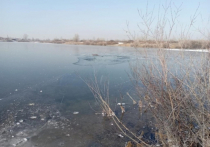 В Иркутской области два человека погибли во время катания на коньках
