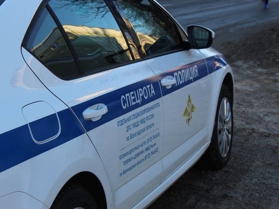 Попытка обсудить отношения закончилась для разозленного вологжанина судом