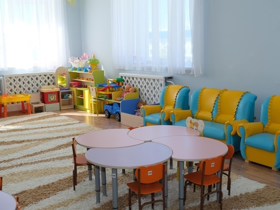 Соцработники бесплатно присмотрят за детьми мобилизованных в Тазовском