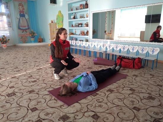 В детском саду Петрозаводска прошло занятие по оказанию первой помощи