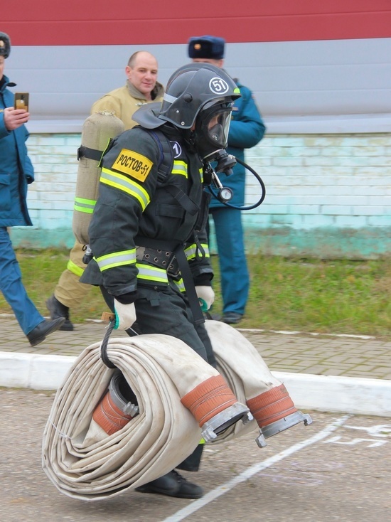 Уникальные соревнования по пожарному кроссфиту прошли в Смоленске