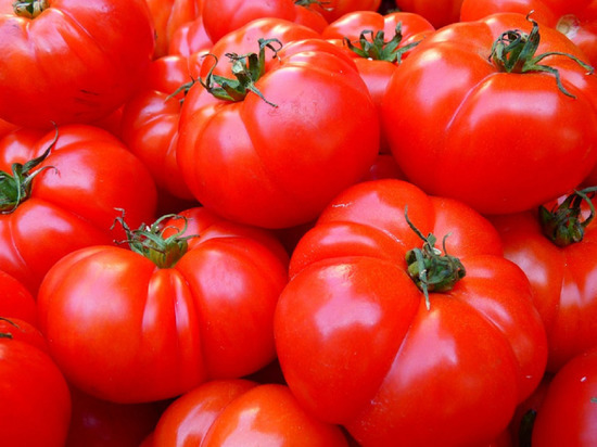 В Алтайский край завезли опасные помидоры из Казахстана