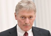Дмитрий Песков утверждает, что Кремль не имеет отношения к дискуссии об увеличении срока службы в армии для призывников до двух лет, которая активизировалась с подачи депутатов и сенаторов
