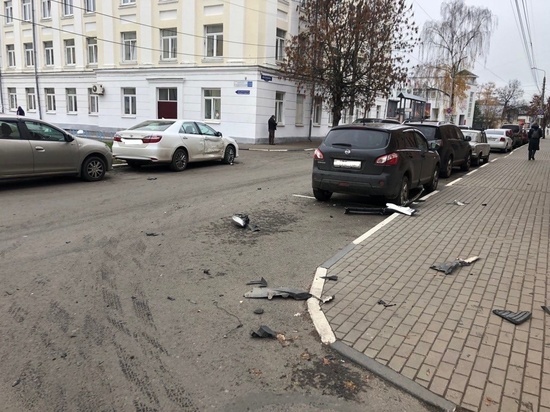 На улице Желябова в Твери произошло массовое ДТП из четырёх автомобилей