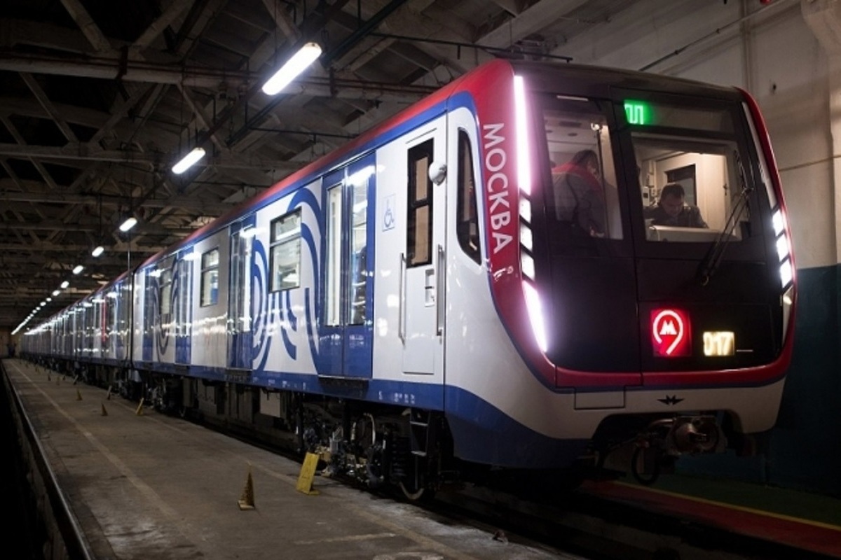 81 765 метро