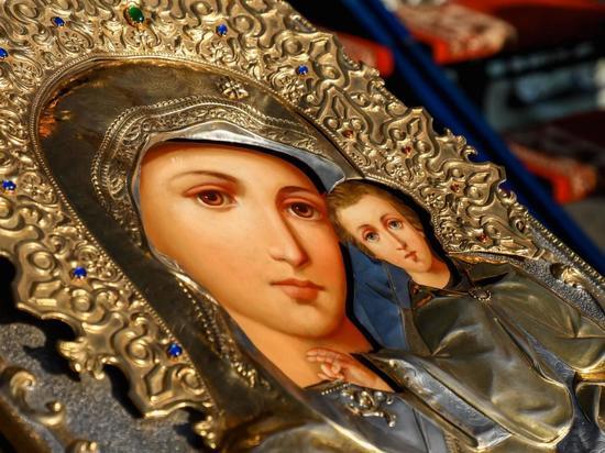 Явление Казанской иконы Божией Матери: чего нельзя делать 4 ноября