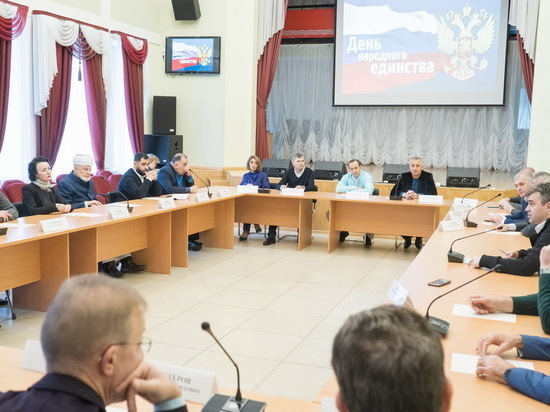Губернатор Ивановской области обсудил с представителями национальных объединений поддержку участников СВО