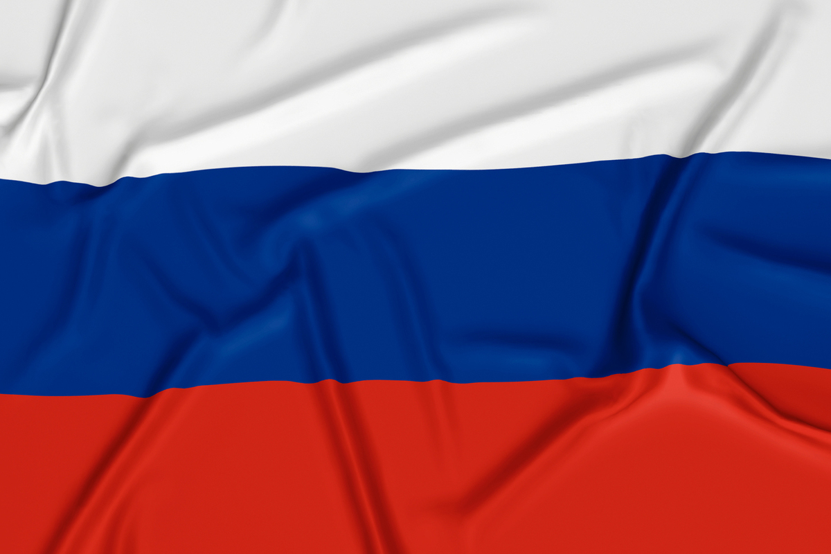 Реалистичный флаг России