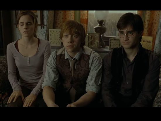 Warner Bros. начала обсуждать съемку продолжения саги о Гарри Поттере