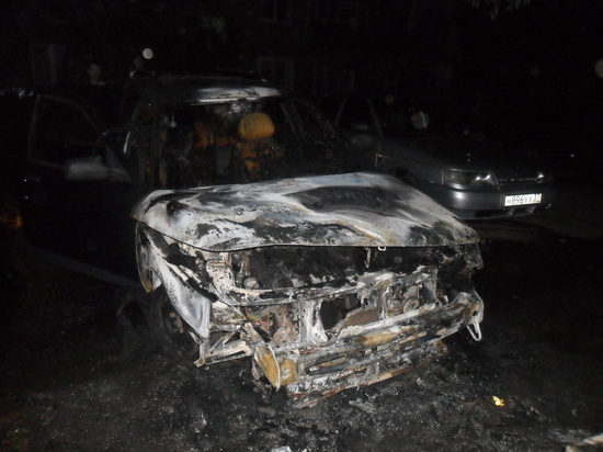 Ночью в Ивановской области дотла сгорел автомобиль