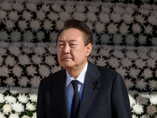 Президент Южной Кореи извинился перед гражданами за давку в Сеуле