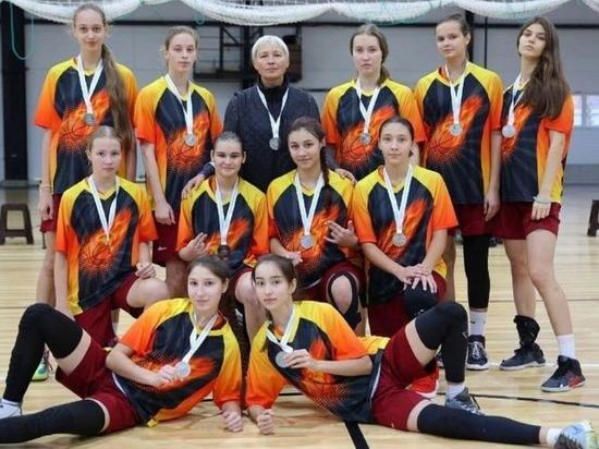 Башкирские баскетболистки завоевали серебро на Первенстве ПФО