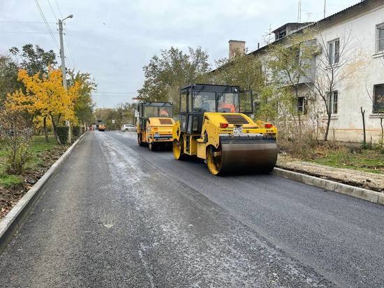 В Астрахани на завершающем этапе ремонт улицы Мосина