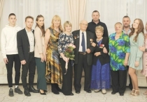 Жители Клина Юрий и Галина Кузнецовы отметили 60-летие семейной жизни