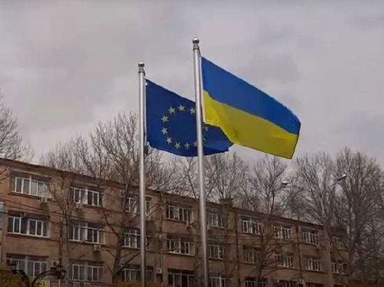 Большинство украинцев сочли возможным преуспевание Украины в Евросоюзе через десятилетие