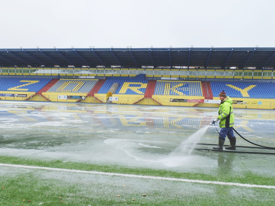В Красногорске приступили к поэтапной заливке льда на стадионе “Зоркий”