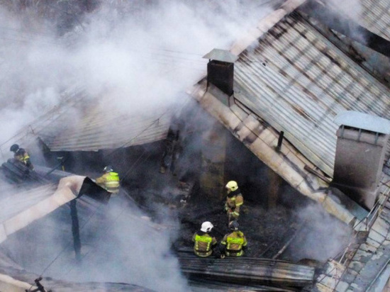 Возможной причиной возгорания в доме на Кулагина в Томске СК назвал сварочные работы на крыше