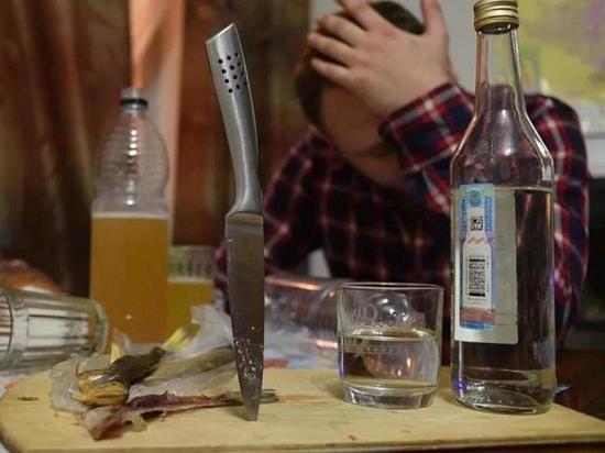 Алкоголизм меняет человека, вскрывает в нем не самые лучшие стороны человеческой натуры, что опасно для общества