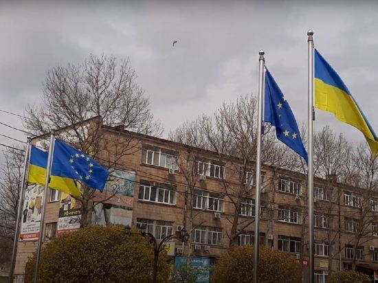 ЕС отказался выделить Украине треть предусмотренной ранее помощи