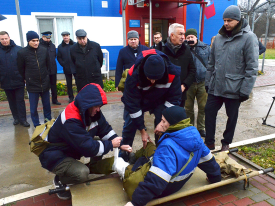 В Орле отрепетировали ликвидацию последствий взрывов и пожаров в телецентре и на станции обезжелезивания воды