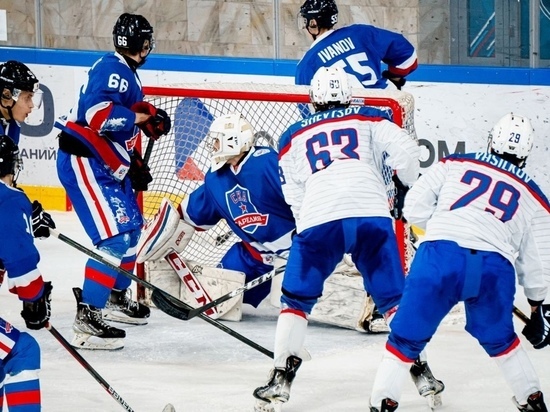 Хоккеисты из Карелии всухую проиграли команде из Московской области
