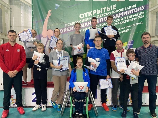 Спортсмены из Серпухова успешно выступили на Всероссийских соревнованиях по бадминтону