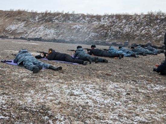 Полицейские Красноярского края готовятся к несению службы в особых условиях