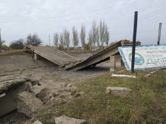 Военкор Котенок сообщил о подрыве мостов в Херсонской области