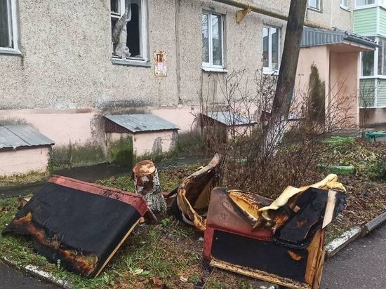 Сотрудники МЧС спасли 1 и эвакуировали 3 людей на пожаре в Кольчугино