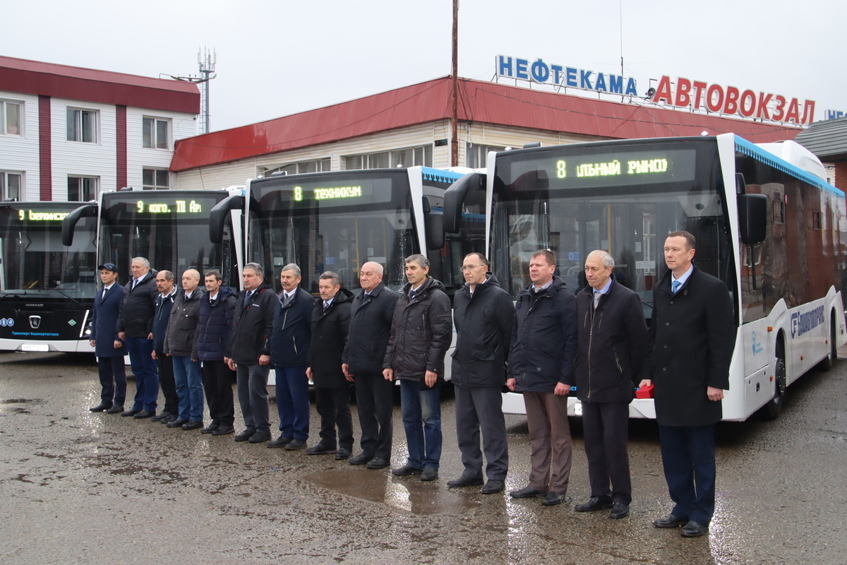 На городские линии Нефтекамска вышли семь новых автобусов «Башавтотранса» -  МК Уфа