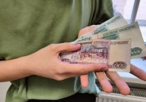 Специалисты территориального органа Федеральной службы государственной статистики по Мурманской области назвали размер среднемесячной номинальной заработной платы. Она составила 84 тысячи 393 рубля.