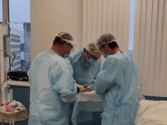 Уфимские врачи провели уникальную операцию «хрустальному» ребенку