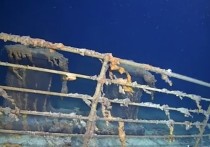 Обломки «Титаника» разделены на две части на дне северной части Атлантического океана, медленно разлагаясь на глубине почти 4000 метров поверхностью, но не только они
