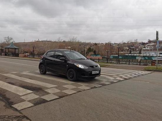 В Красноярске установили 10 безопасных пешеходных переходов