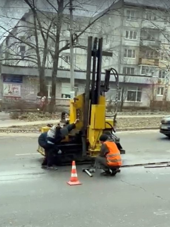На ул.Союзная в Ижевске начали монтаж тросового ограждения
