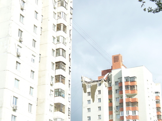 В пострадавшей при обстреле белгородской многоэтажке на Губкина повреждения получила 31 квартира