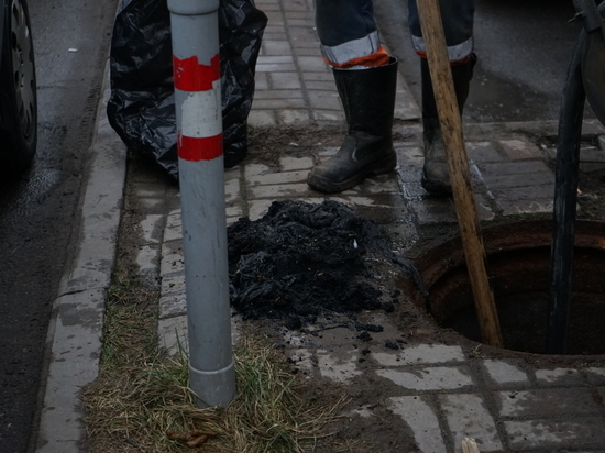 Застрявшим в канализации у Пулково оказался разыскиваемый родственниками и «Лизой Алерт» мужчина