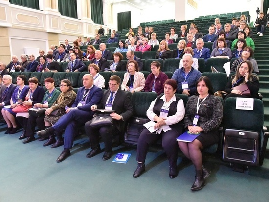 Проблему совершенствования гражданских институтов обсудили в Ростове