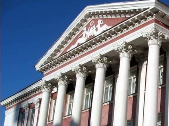 Орловчанам на время запретили посещать музей изобразительного искусства