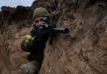 Вооруженные силы Украины, которые обстреливают российские приграничные населенные пункты, способны перенести боевые действия на территорию Российской Федерации, считает политолог Ростислав Ищенко