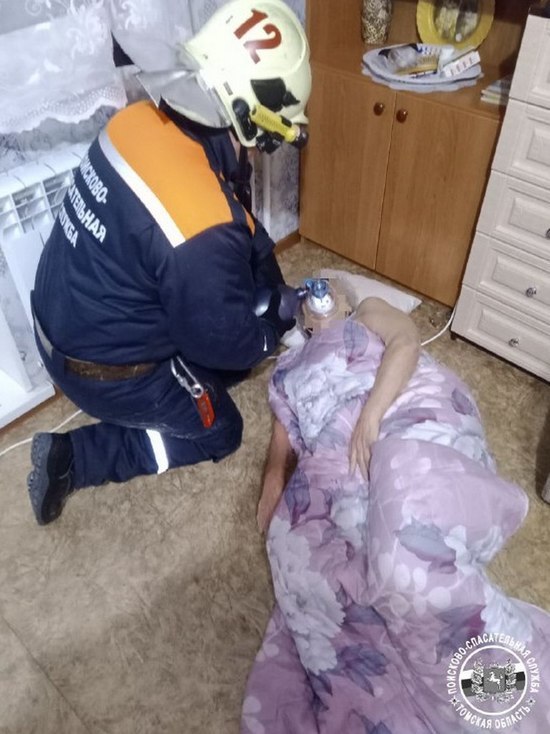 Спасатели в Томске реанимировали 81-летнюю женщину