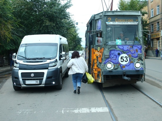 В Улан-Удэ в 2023 году может подорожать проезд на автобусе и трамвае